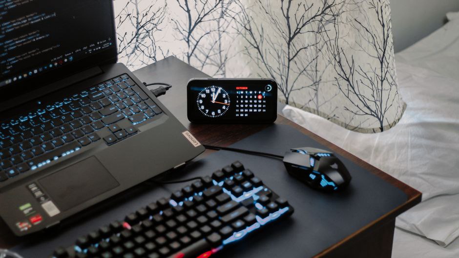 Technologie de pointe dans un bureau moderne